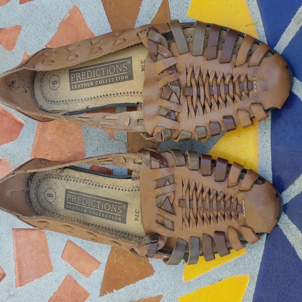 Predictions Leather Guarache Loafer